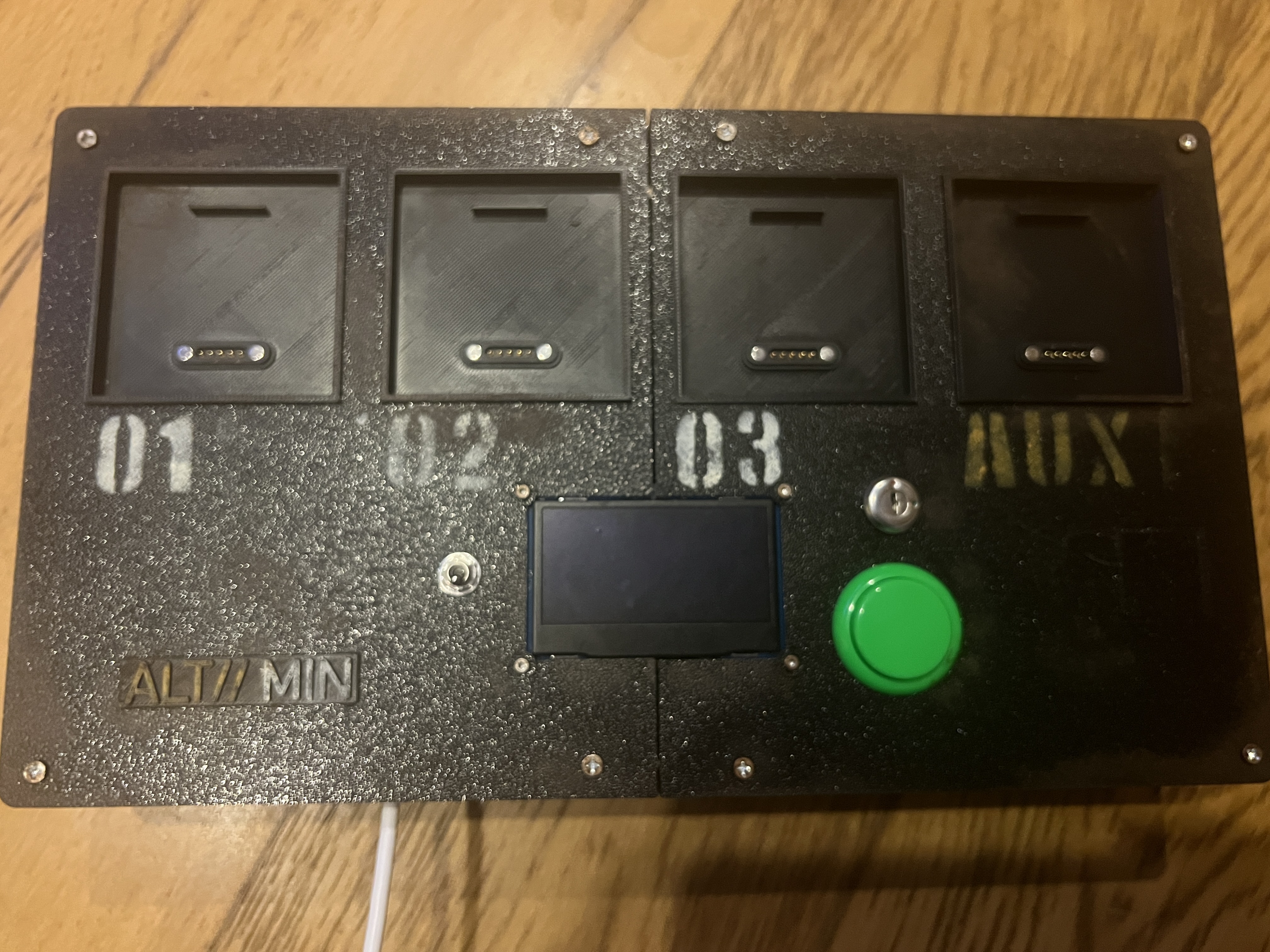 ALT// MIN Console control panel